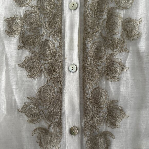 Nic + Zoe White Embroidered Button Down Blouse Shirt LARGE Sheer Mixed Media - Picture 3 of 7
